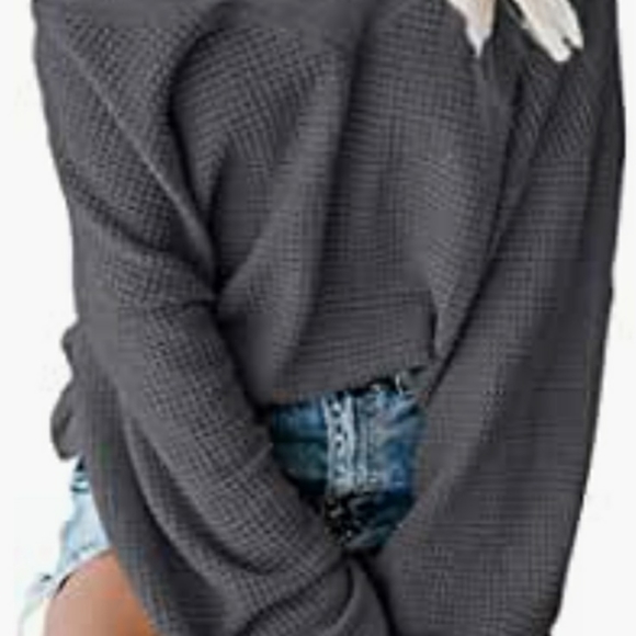 Sweater - Picture 3 of 4